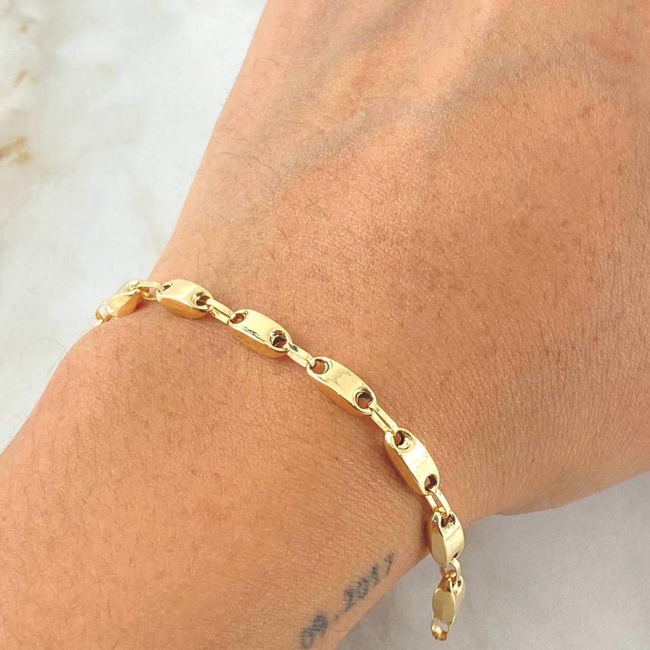 Rustic Bracelet Adije 4.6gr / 8.7in / 18K Yellow Gold Special Finish