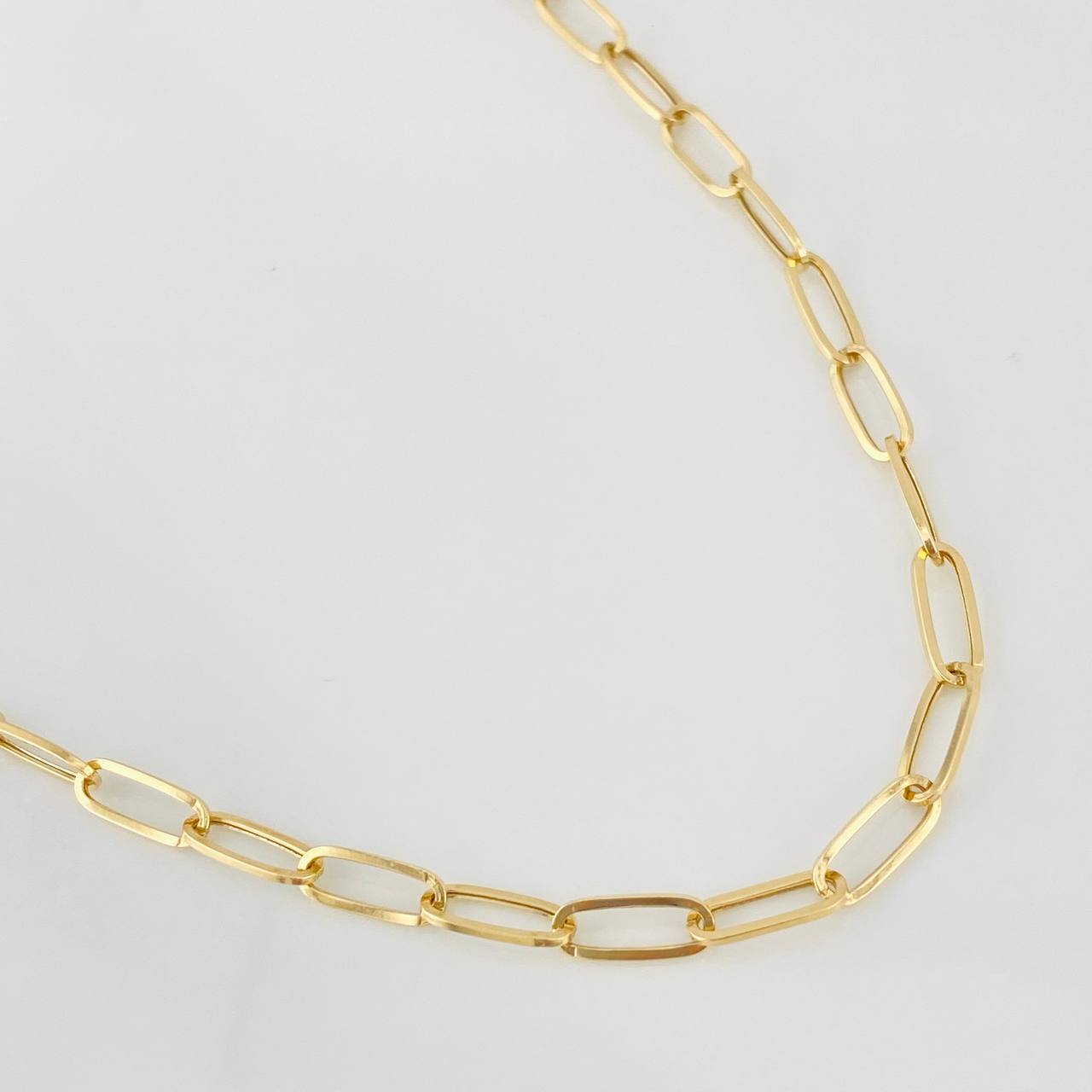 Paperclip Chain 4.1g / 18 in / 3.4mm Yellow Gold 18K