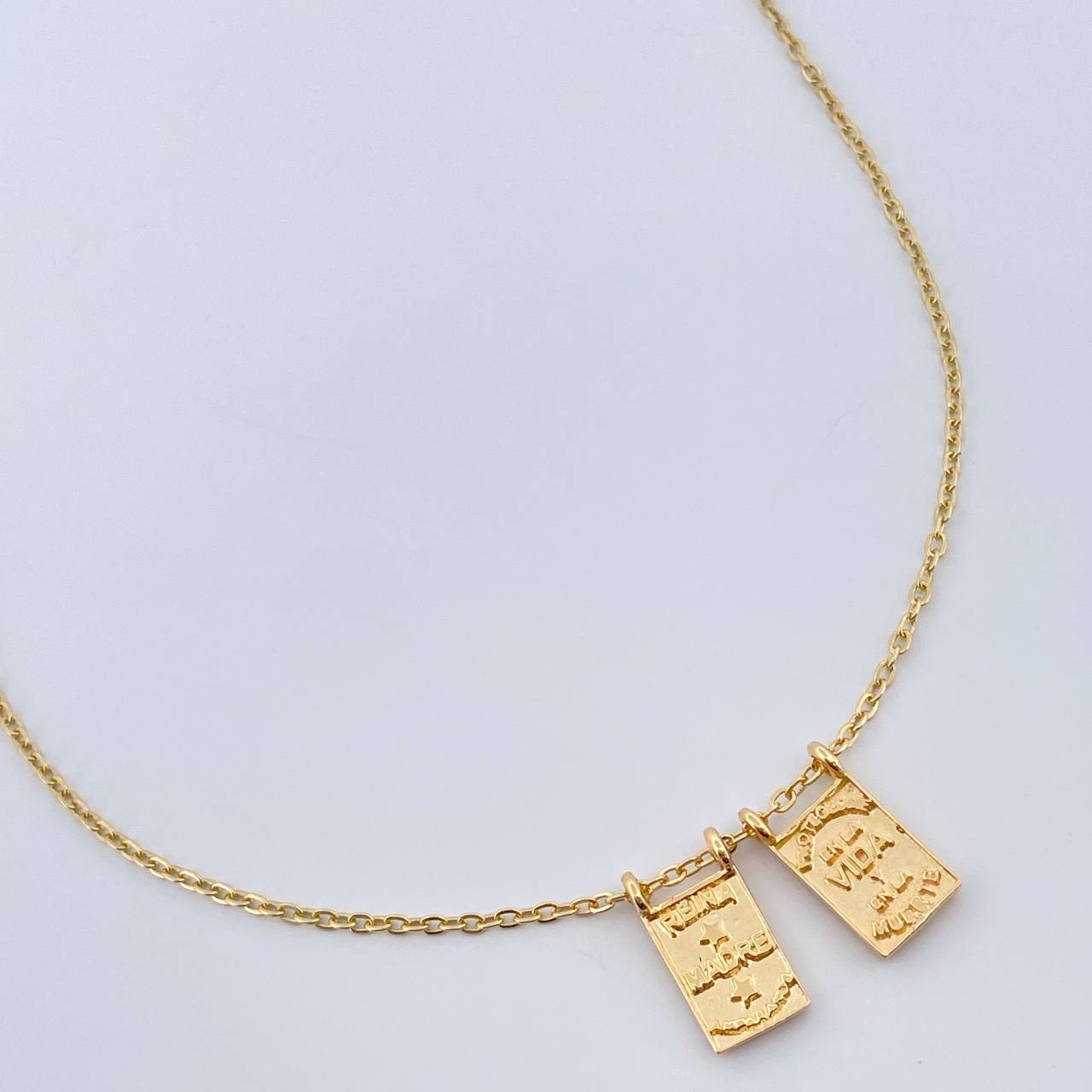 Cadena Aro Seguido Escapulario 4.15gr / 18 1/4 in / 1.2mm Oro Amarillo 18K &