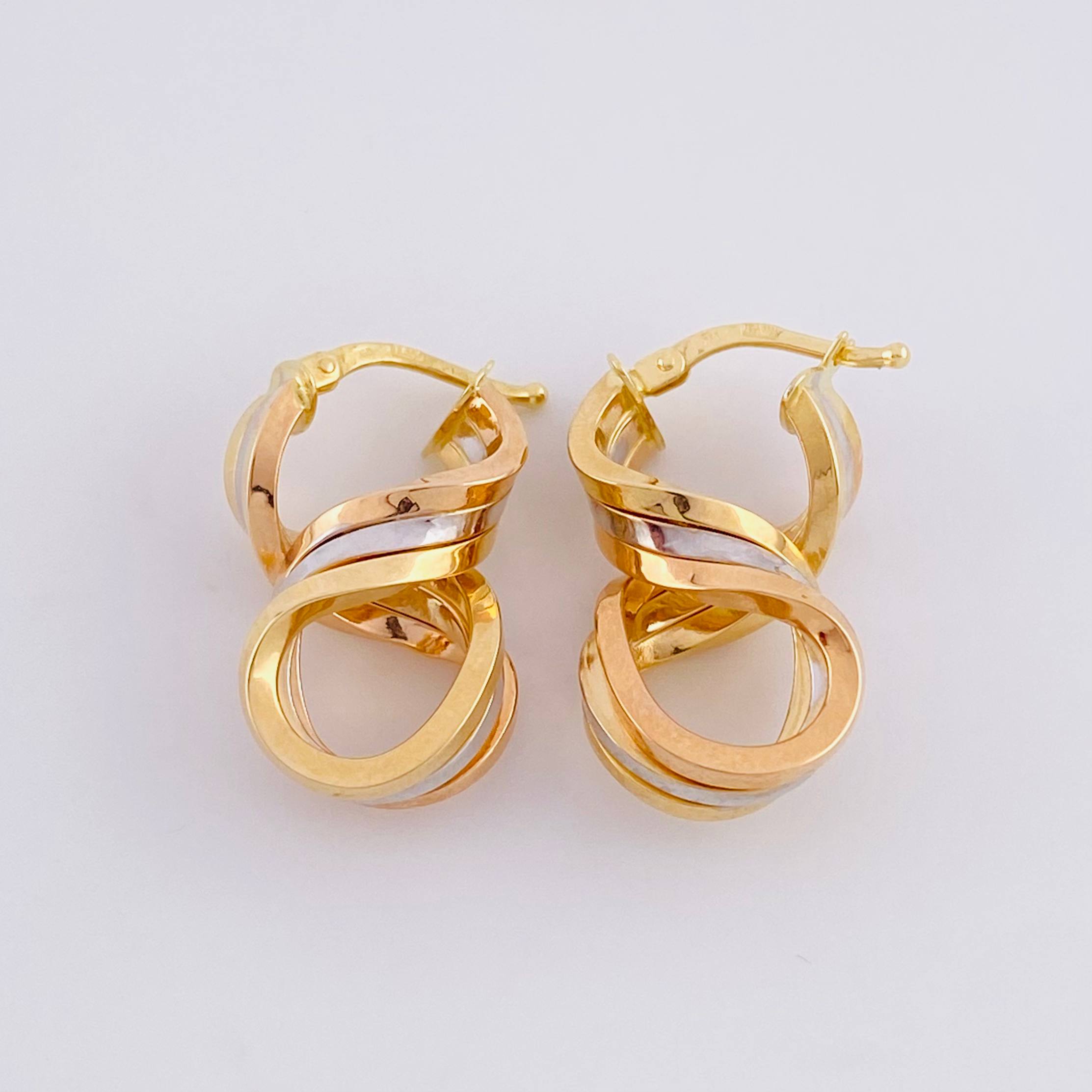Hoop Earrings Resort 3.5g / 3/4 in Three Golds 18K