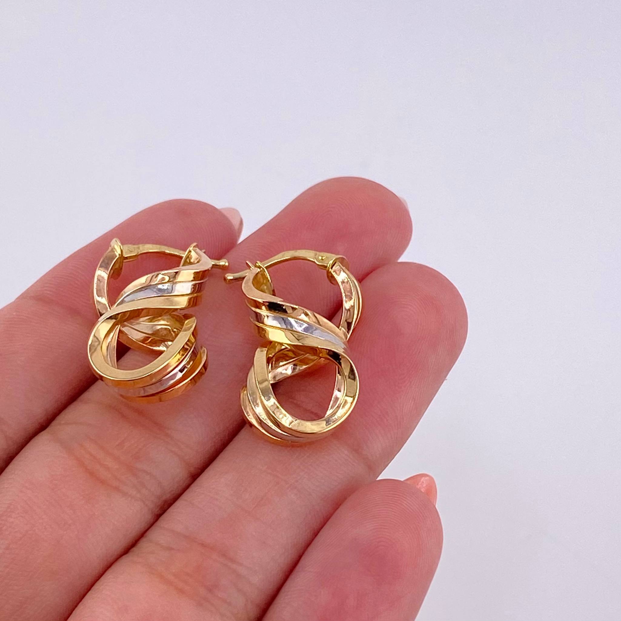 Hoop Earrings Resort 3.55g / 3/4 in Three Golds 18K