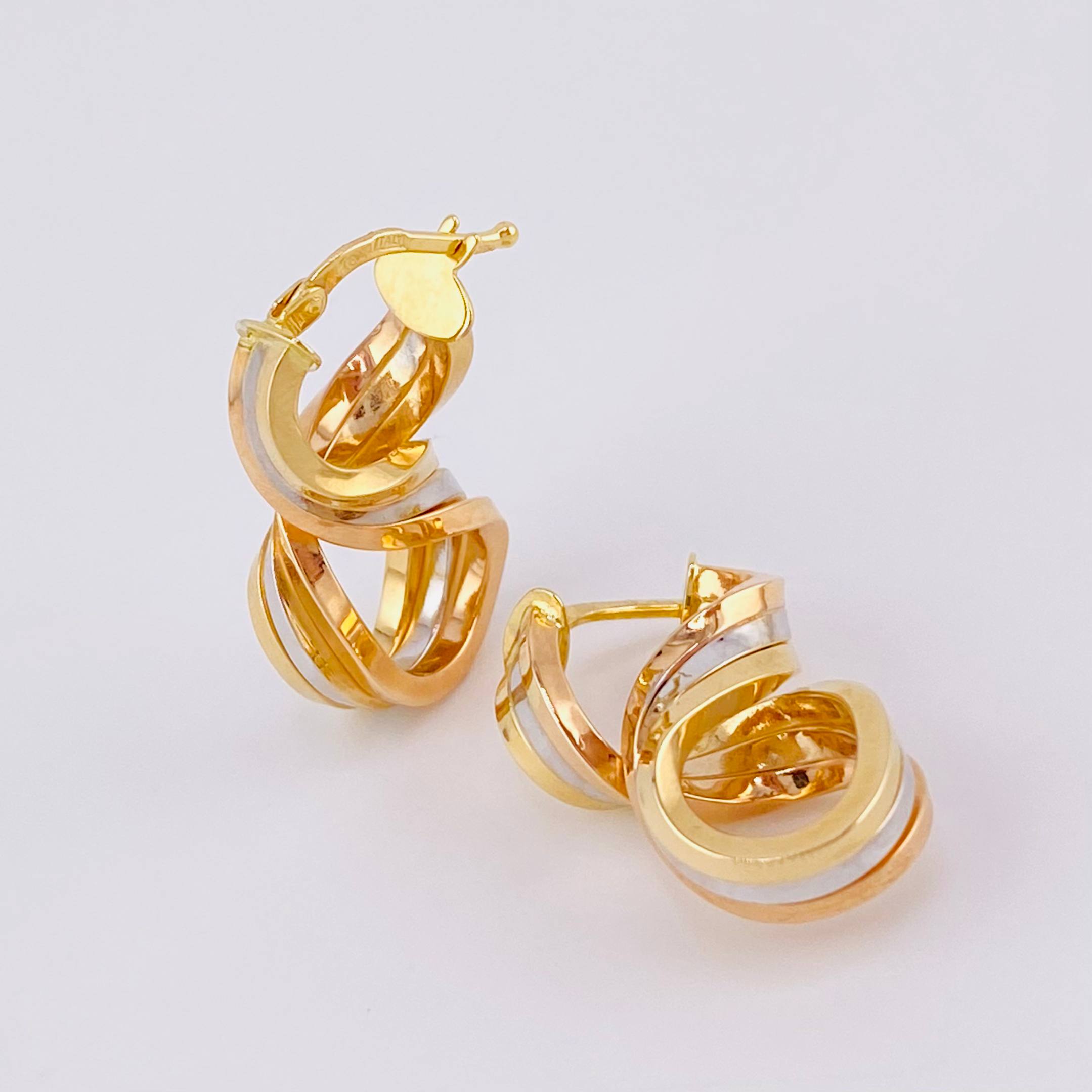 Hoop Earrings Resort 3.55g / 3/4 in Three Golds 18K