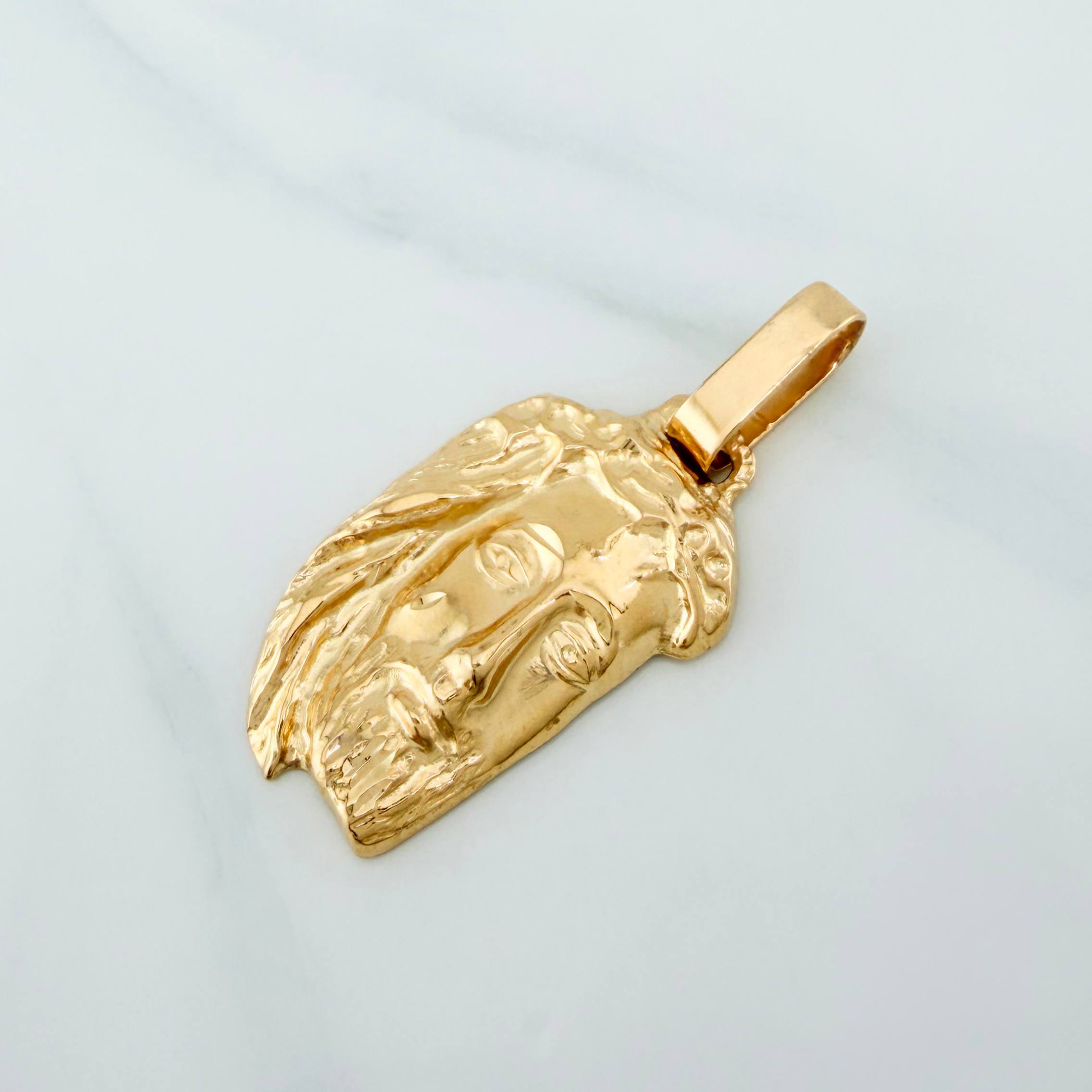 Dije Rostro Cristo 6.2 g / 2 in Oro Amarillo 18K