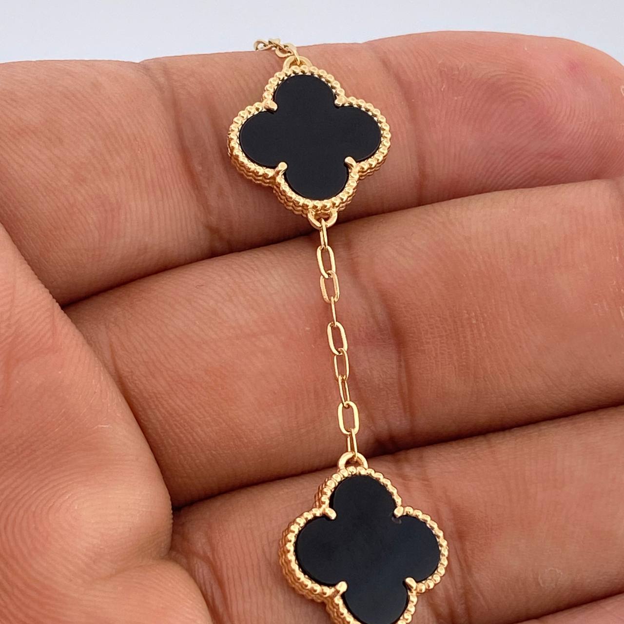 Pulso Trebol Cajon 7.9gr / 7 3/4 in / 1.8mm Oro Amarillo Nac.Esp. 18K %