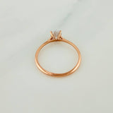 Anillo Solitario 1.4gr / T6 3/4 / Oro Rosa 18K %
