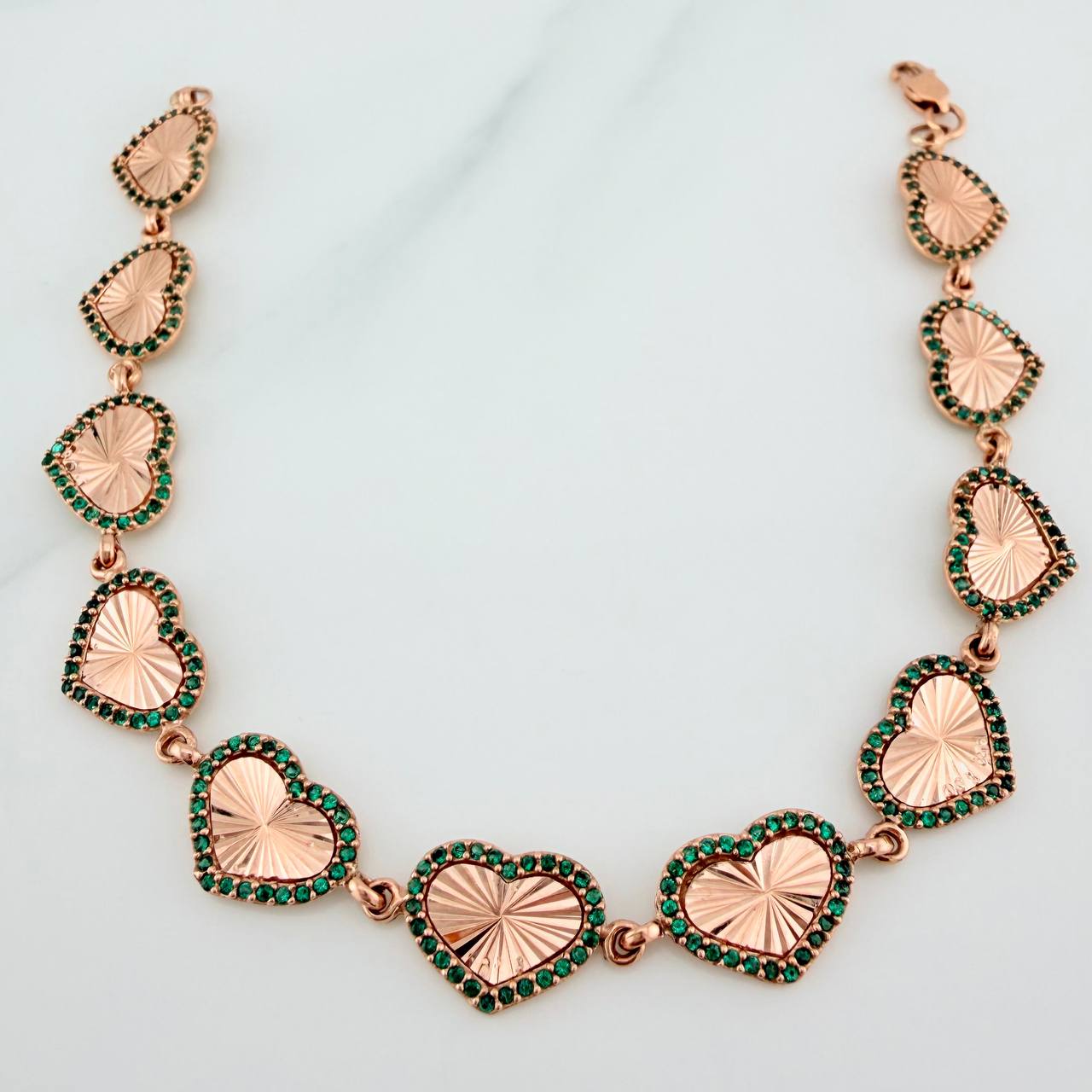 Pulso Corazones 10.65gr / 8 in / 10mm Oro Rosa 18K &