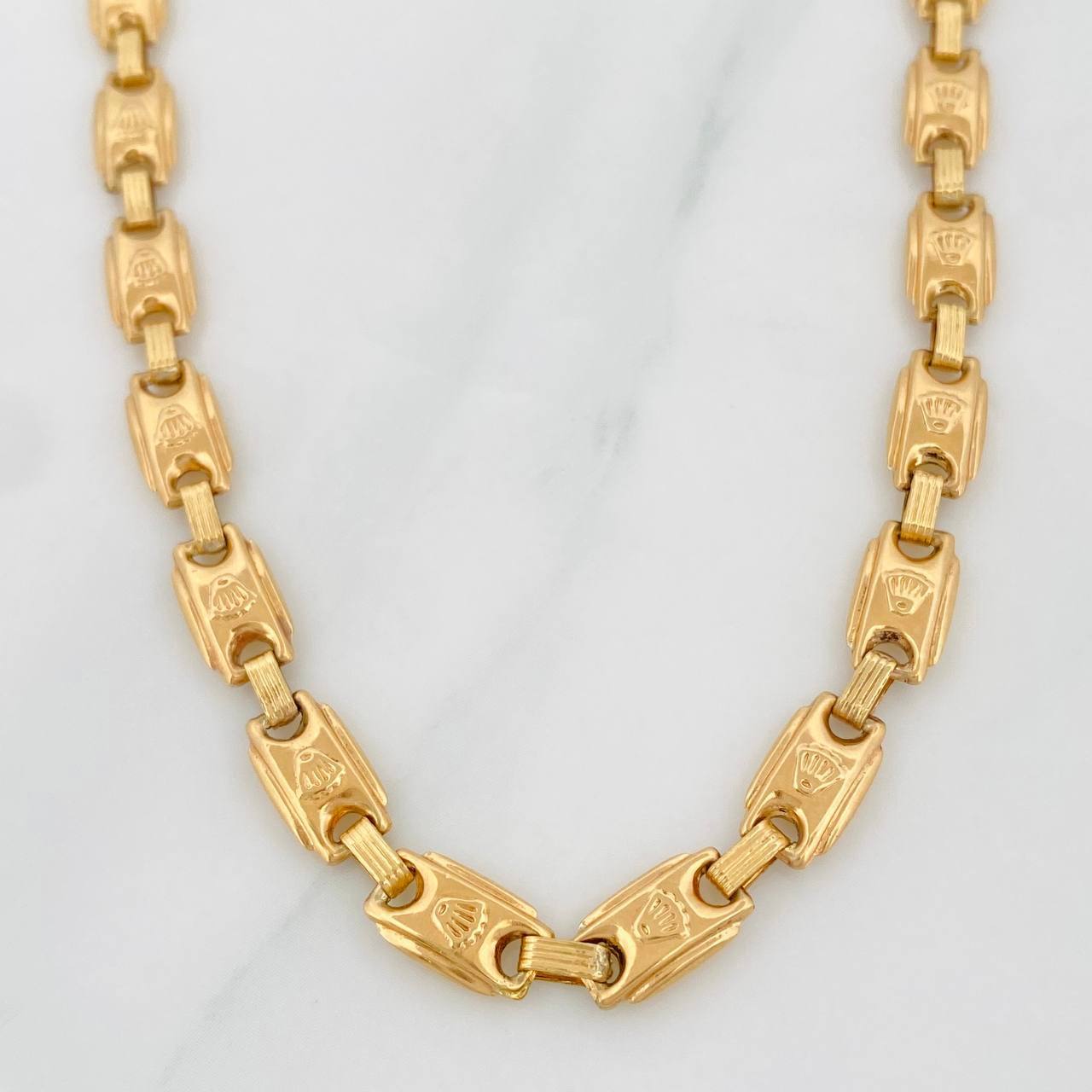 Cadena Rustica Corona 17.85g / 24 in / 5.81mm Oro Amarillo 18K