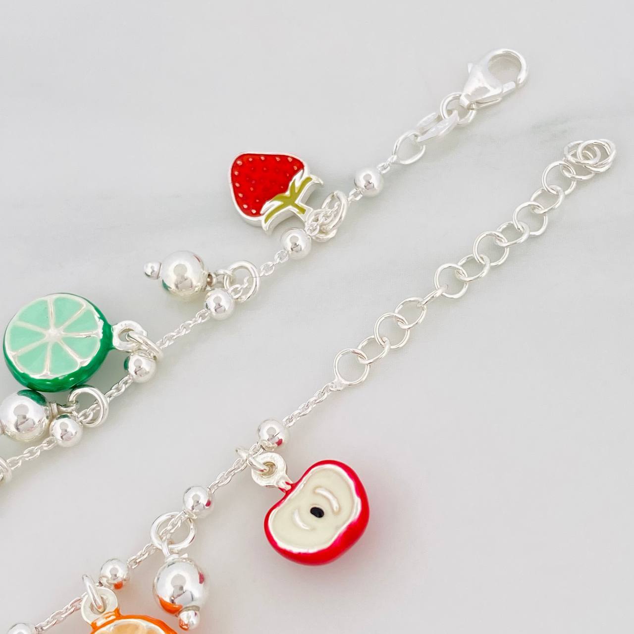 Bracelet Tropical 10.6g / 8 1/2 in / 1mm Silver 925