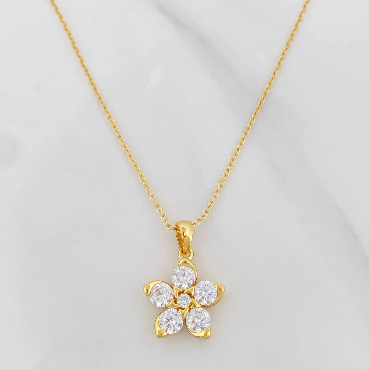 Classic Link Chain Flower 3g / 18 in / 0.9mm Silver Vermeil 925