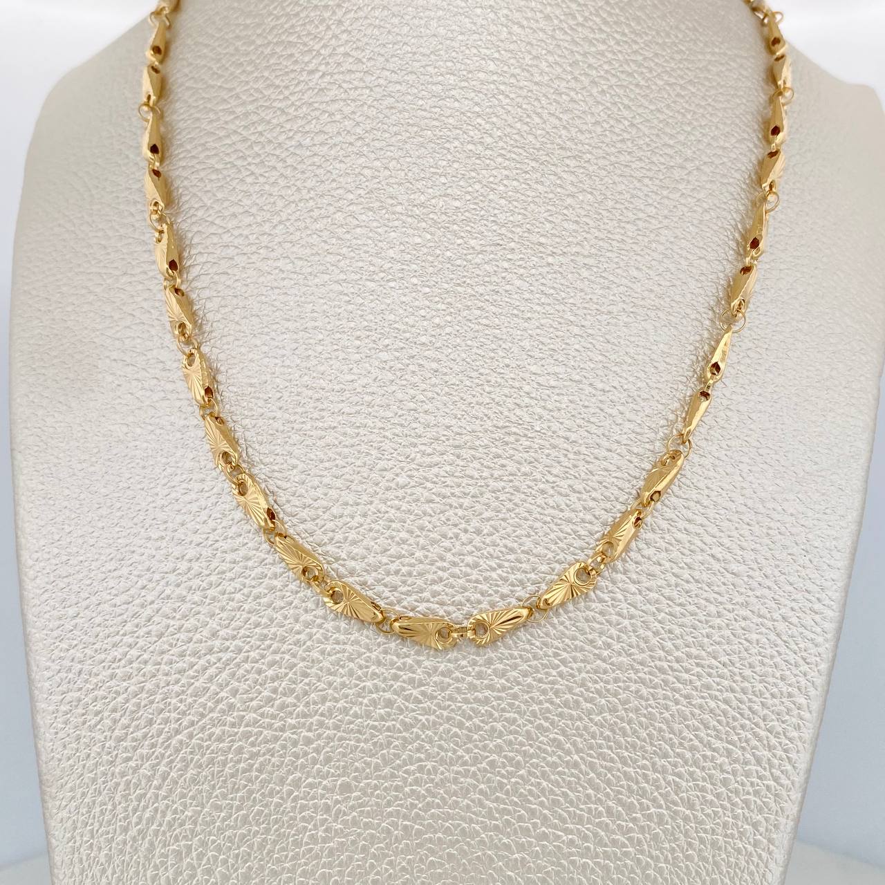 Rustic Spike Chain 11.95gr / 24 in / 3.8mm Yellow Gold 18K &