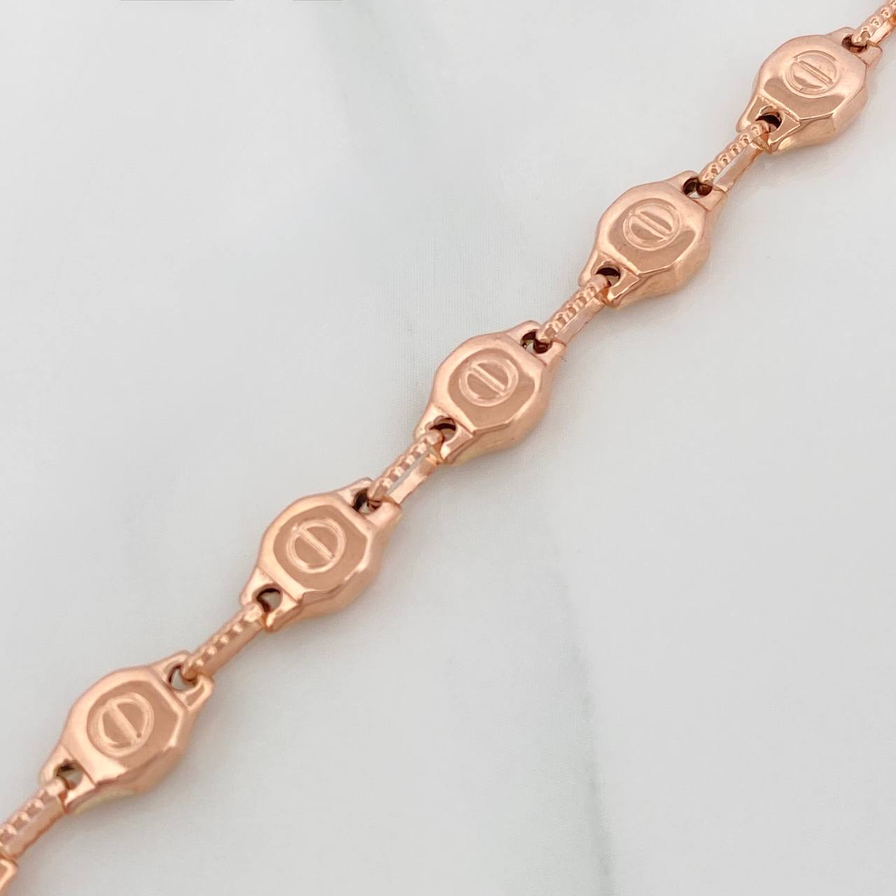 Cadena Rustica Tornillo 18.65gr / 28 1/2 in / 5.6mm Oro Rosa 18K &