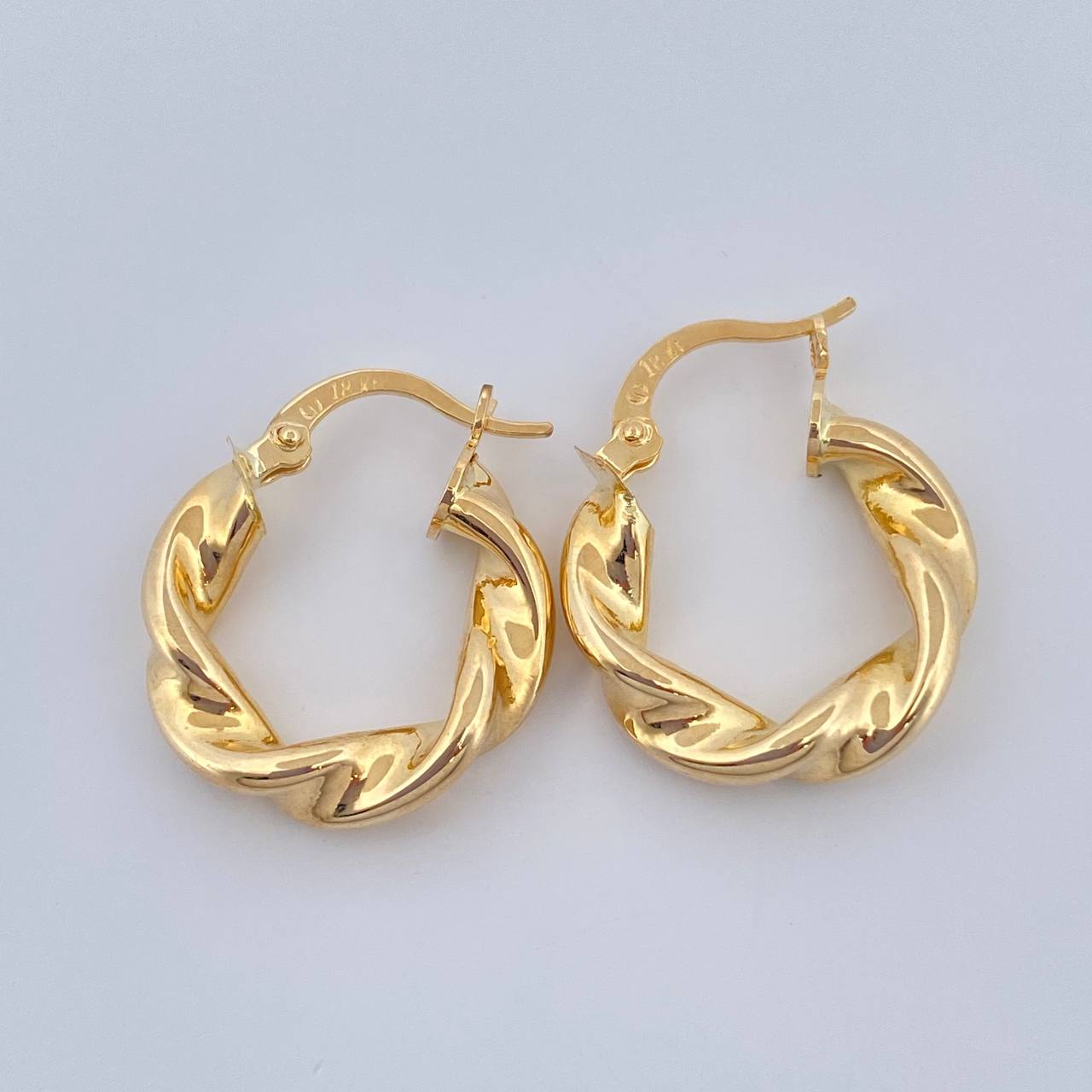 Candongas Azir 2.45gr / 3/4 in / Oro Amarillo 18K &