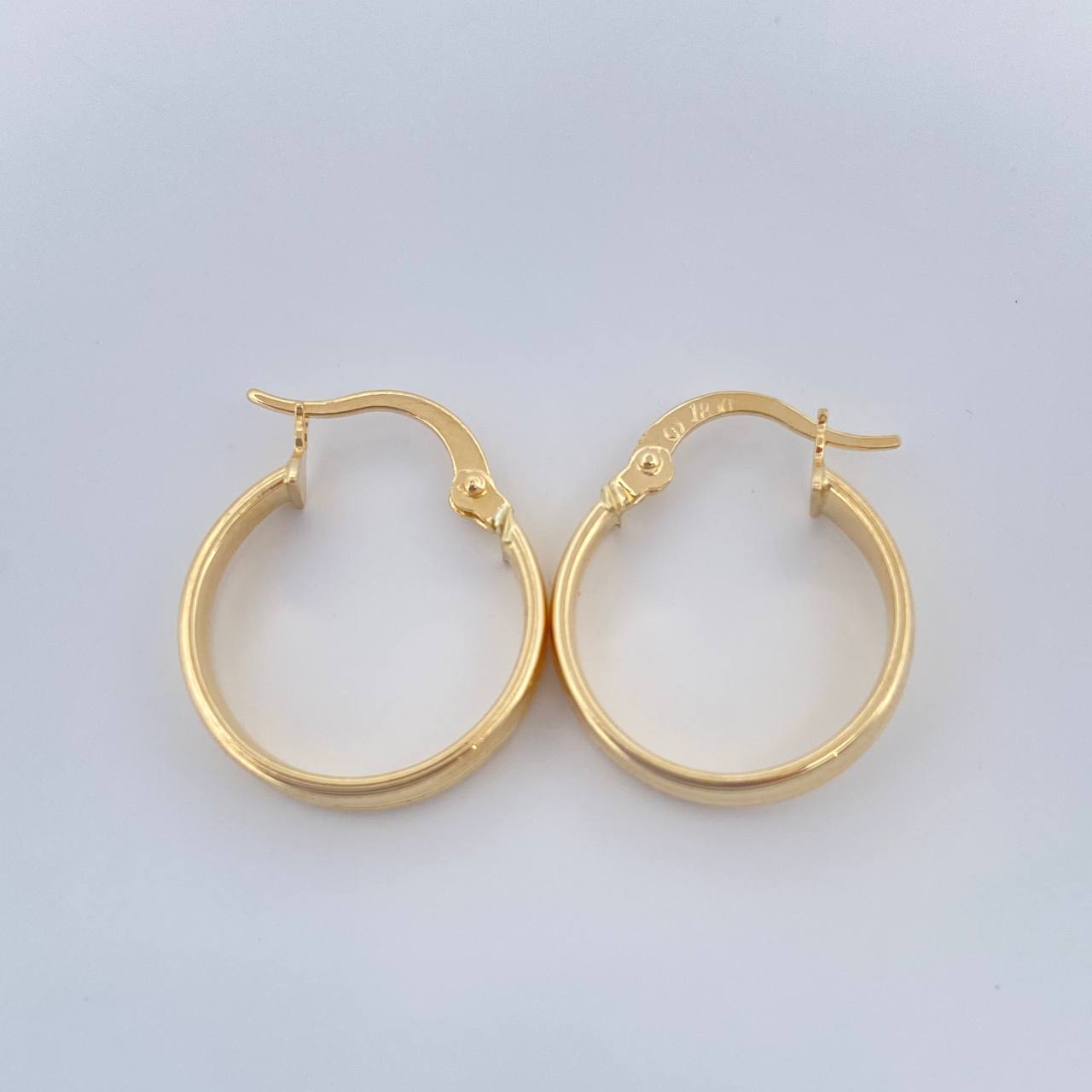 Candongas Miku 1.35gr / 3/4 in / Oro Amarillo 18K &