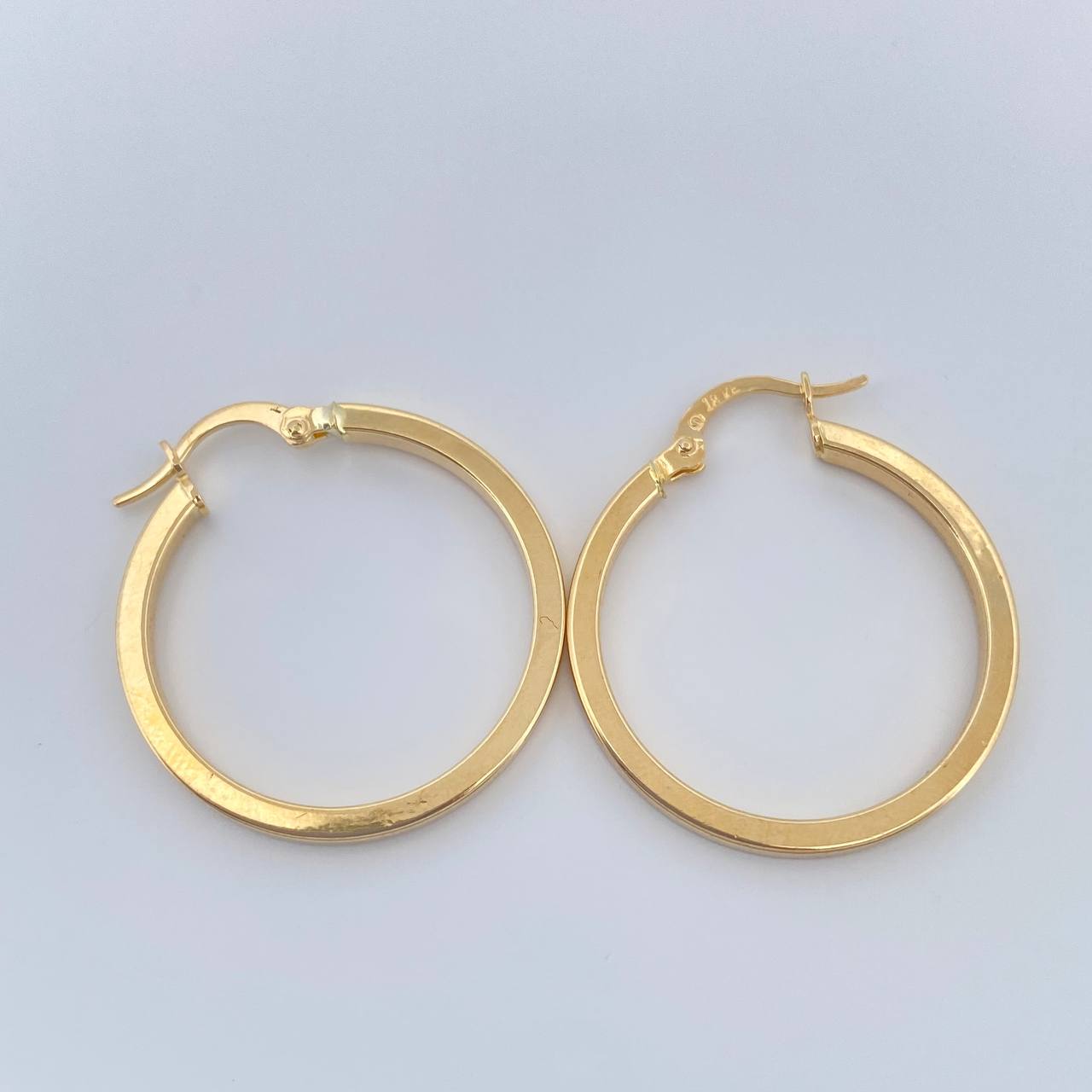 Candongas Miku 1.95gr / 1 1/4 in / Oro Amarillo 18K &