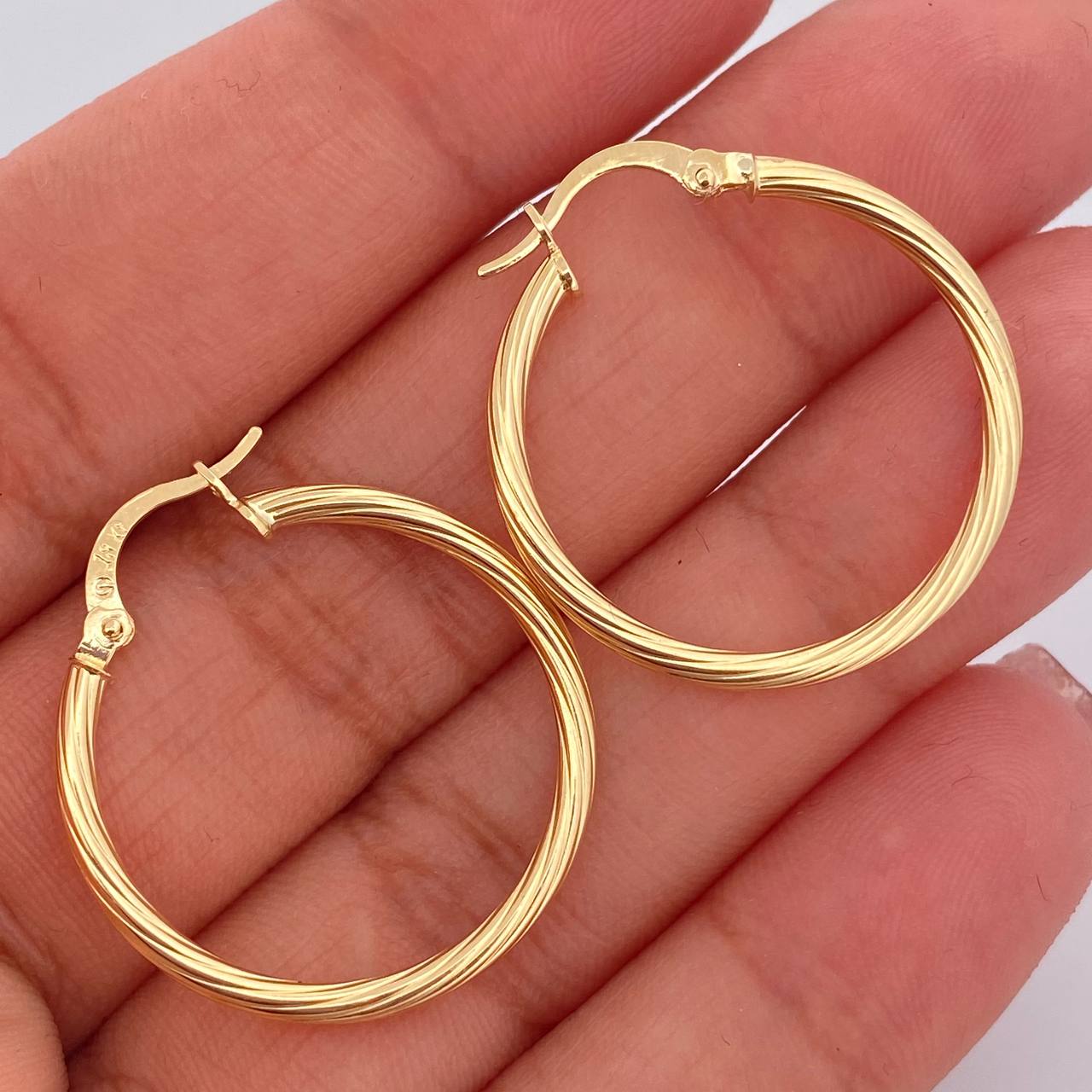 Hoop Earrings Lore 1.65gr / 1 in / Yellow Gold 18K &