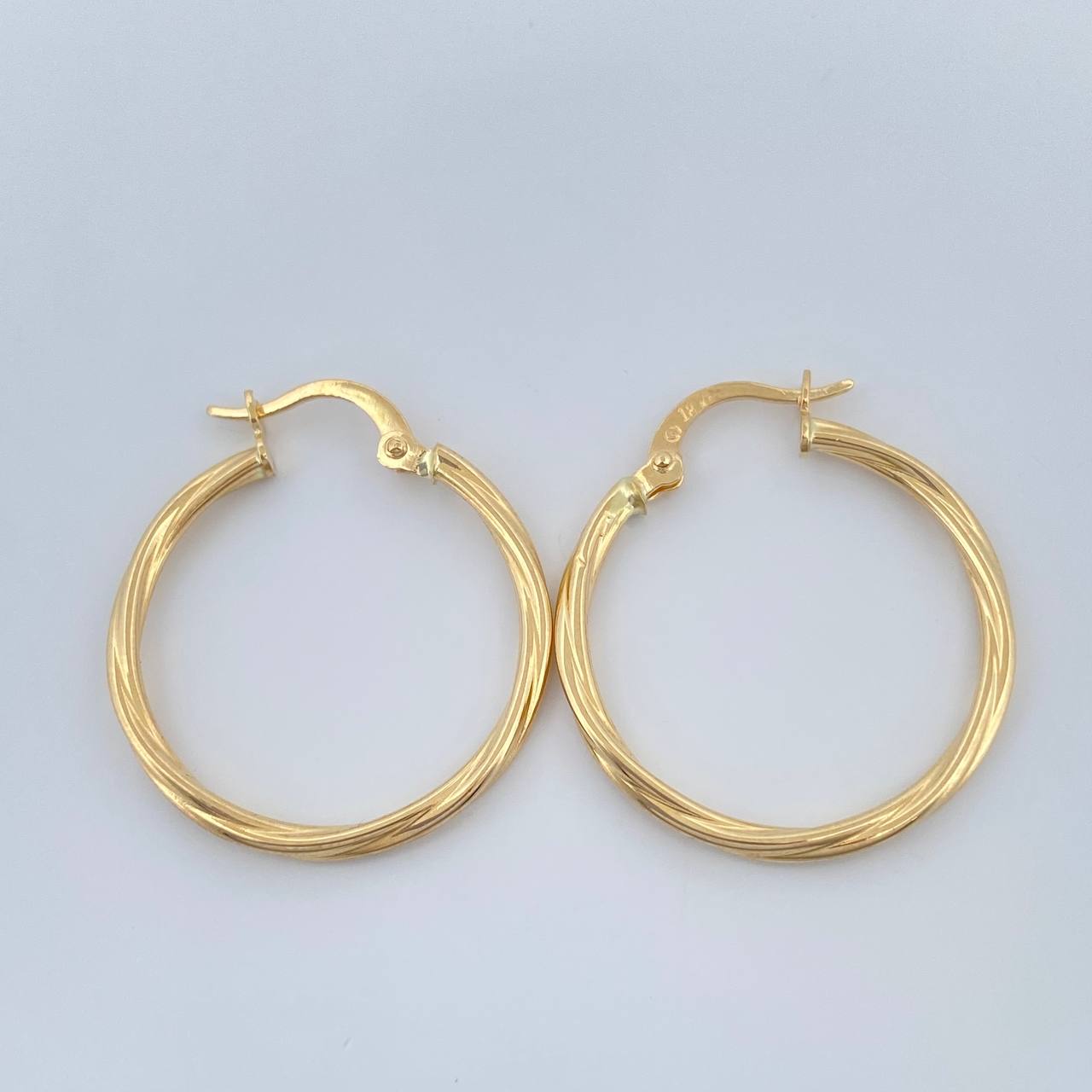 Candongas Lui 1.4gr / 2cm / Entorchadas Oro Amarillo 18K &