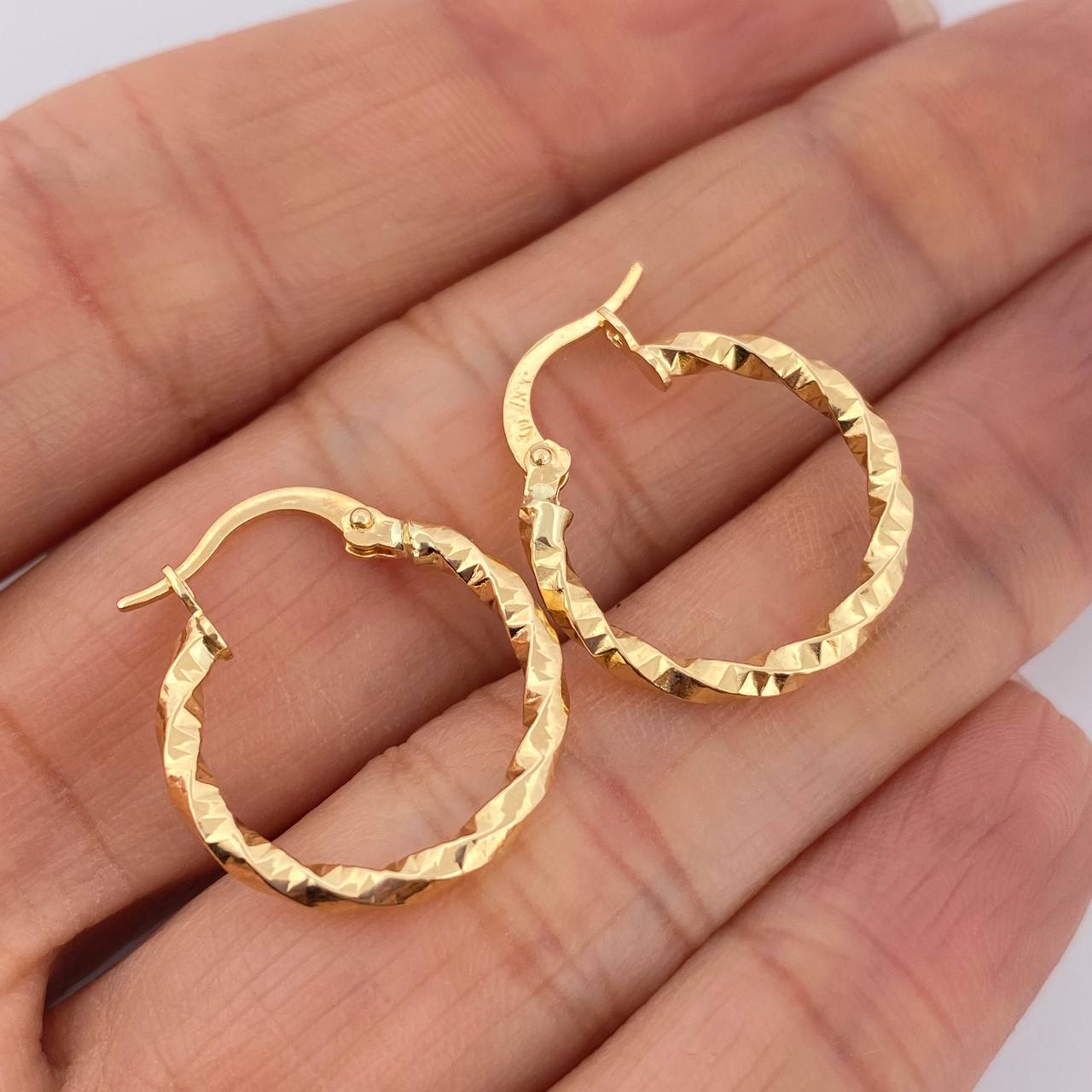 Hoop Earrings Yudi 1.4gr / 3/4 in / Yellow Gold 18K &