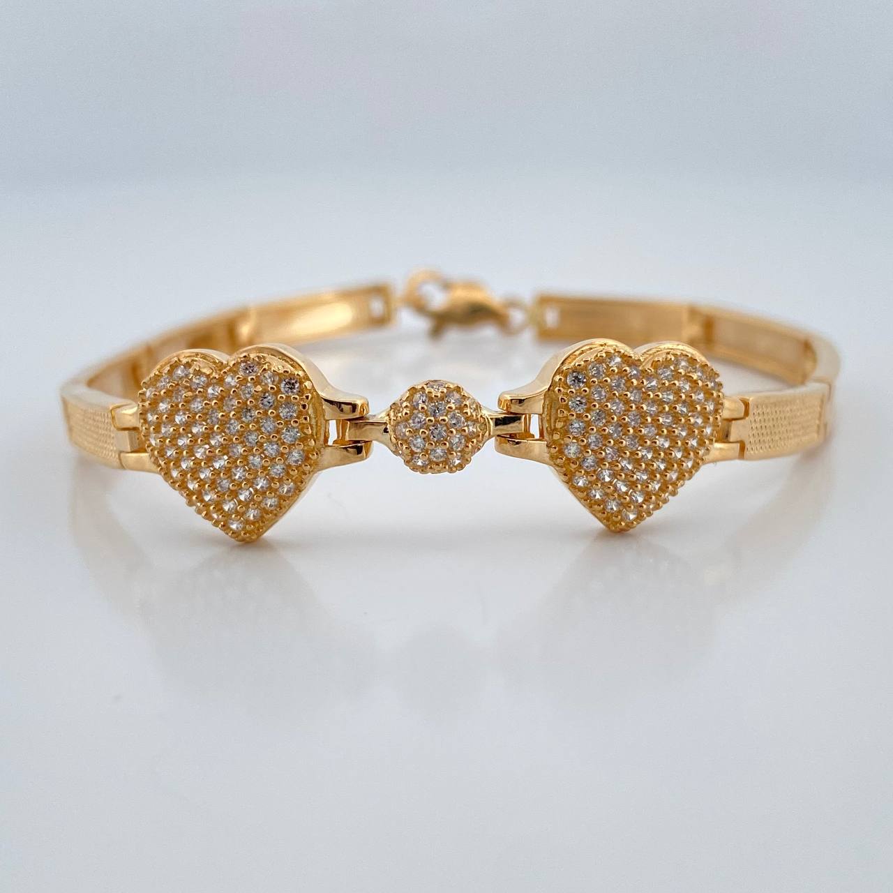 Pulso Reticulado Corazones 11.4gr / 6 1/2 in / 4mm Oro Amarillo 18K %