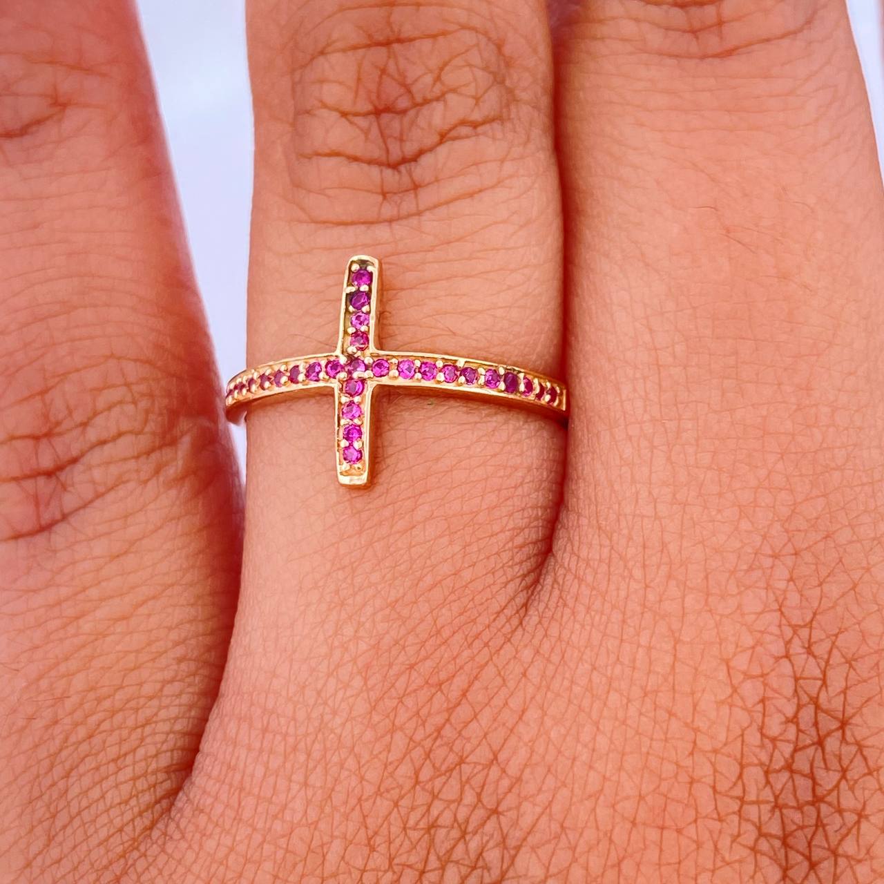 Anillo Cruz 1.75gr / T7 1/4 / Oro Amarillo 18K %