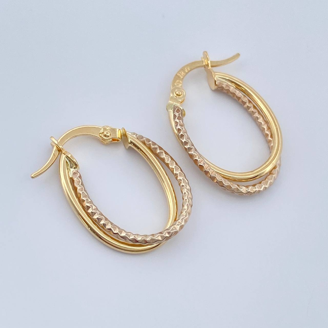 Candongas Doble Aro 1.4gr / 3/4 in / Dos Oros Amarillo Blanco 18K %