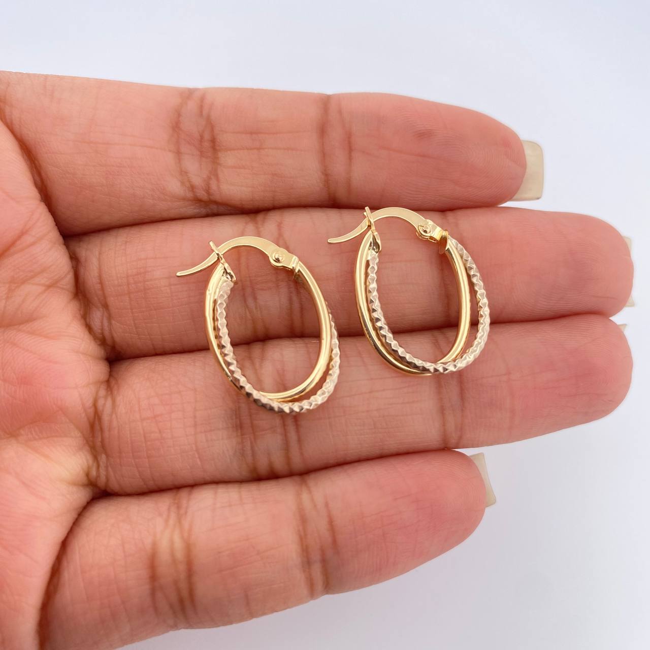 Candongas Doble Aro 1.4gr / 3/4 in / Dos Oros Amarillo Blanco 18K %