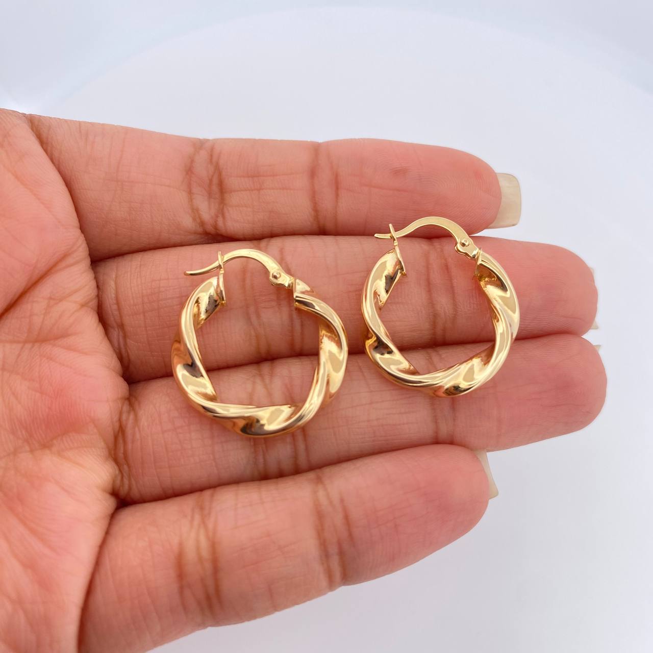 Candongas Charin 2.6gr / 1 in / Oro Amarillo 18K %