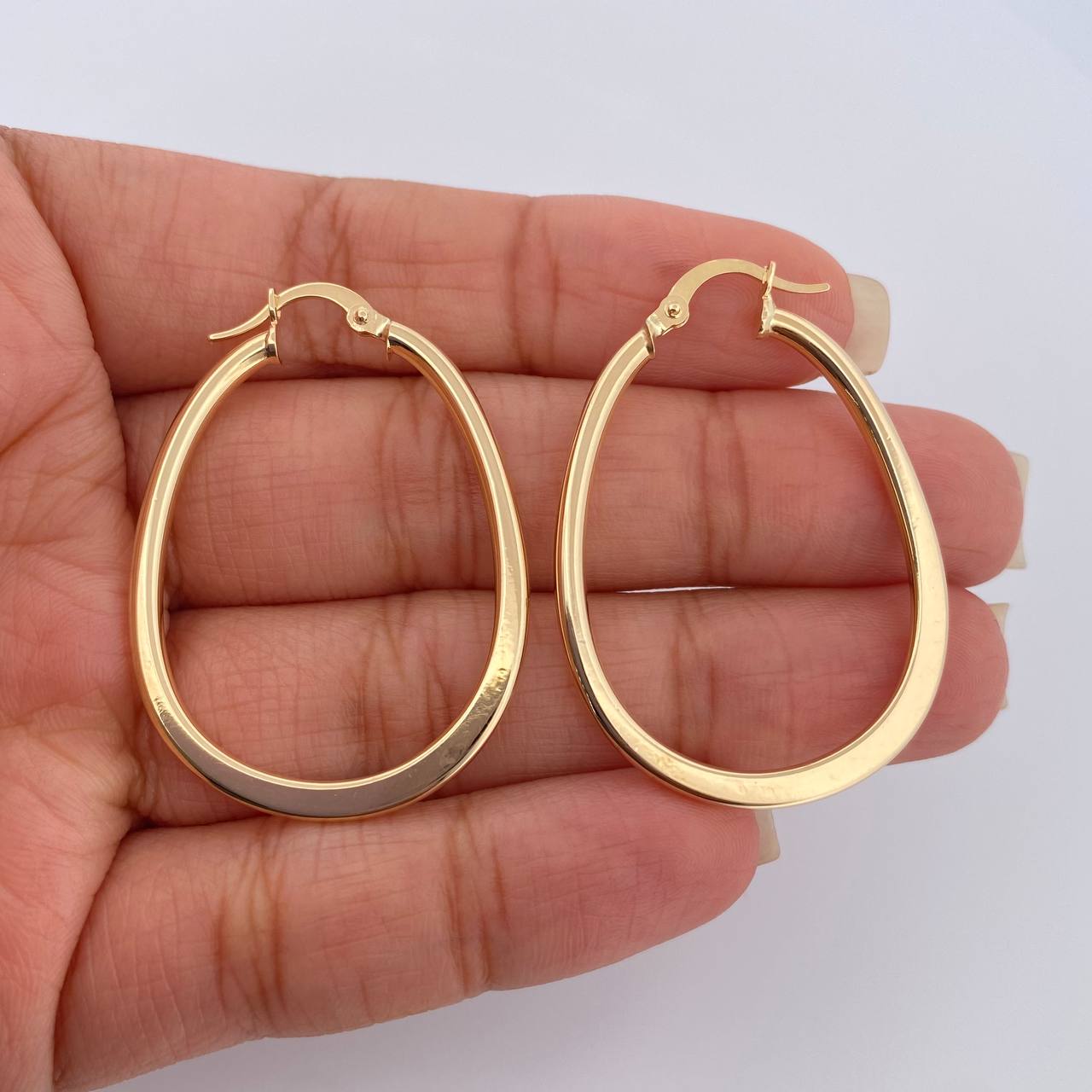 Candongas Dorada 2.7gr / 1 1/2 in / Oro Amarillo 18K %