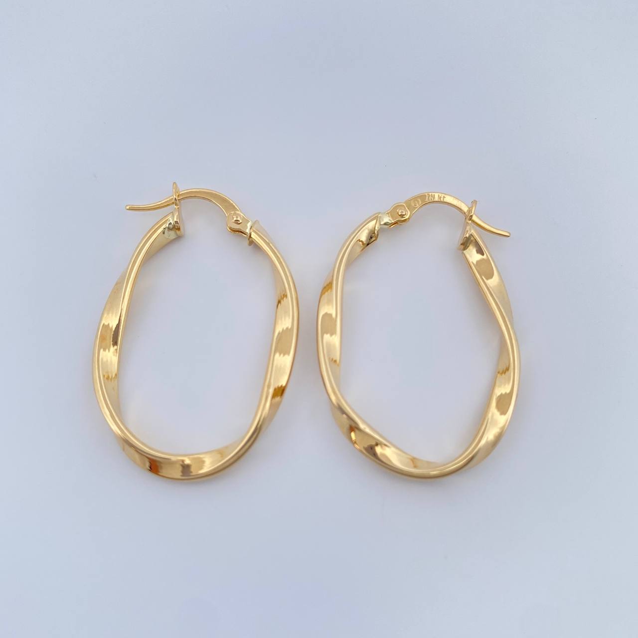 Candongas Asby Ovaladas 1.8gr / 1 1/4 in / Oro Amarillo 18K %