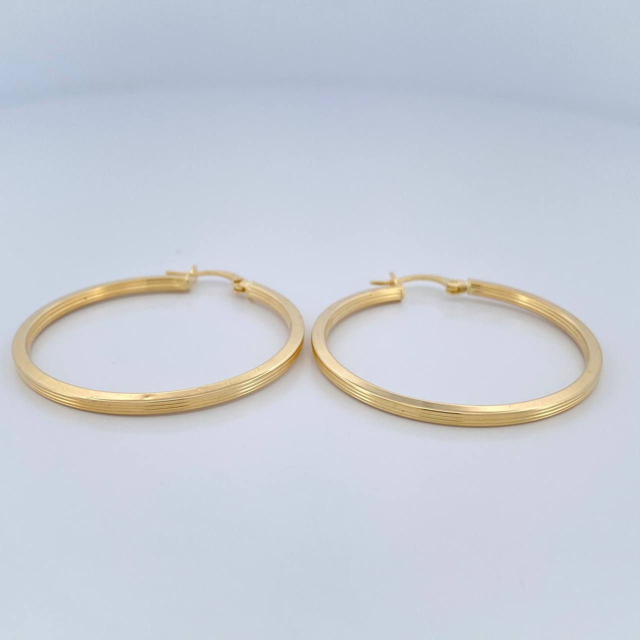 Candongas Andy 2.45gr / 1 1/2 in / Oro Amarillo 18K %