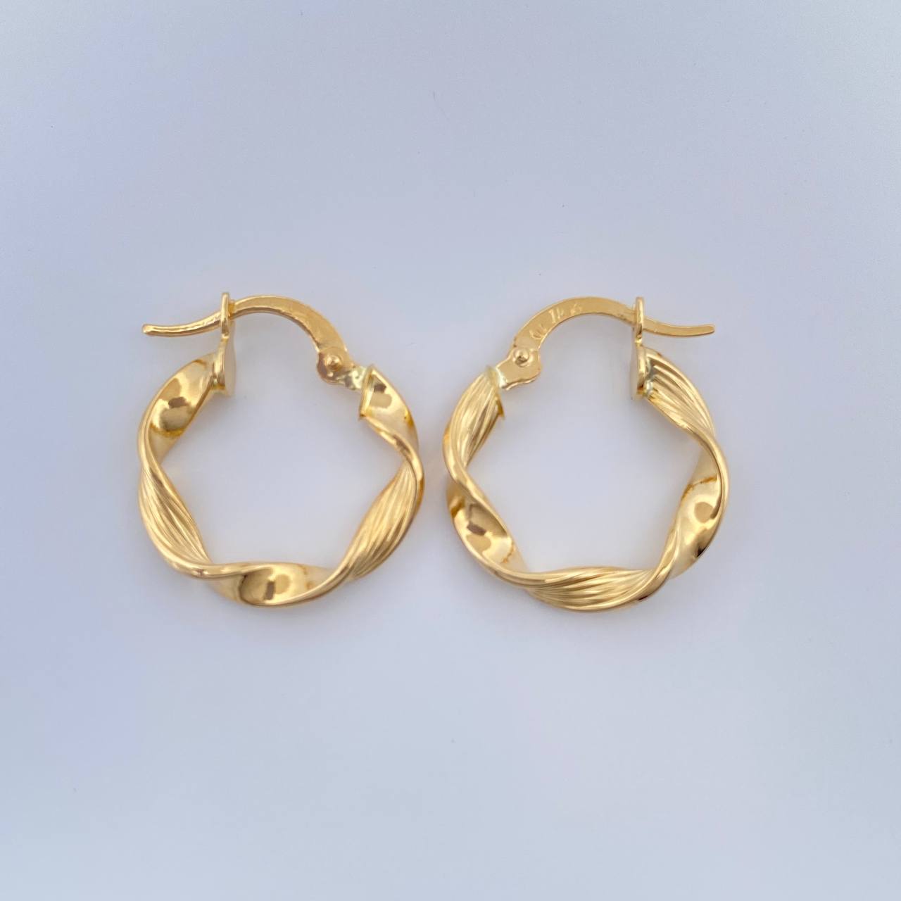 Candongas Jenn 1.2gr / 3/4 in / Oro Amarillo 18K %