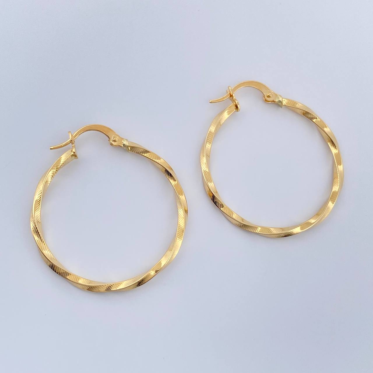 Candongas Deis 1.45gr / 1 1/4 in / Oro Amarillo 18K %