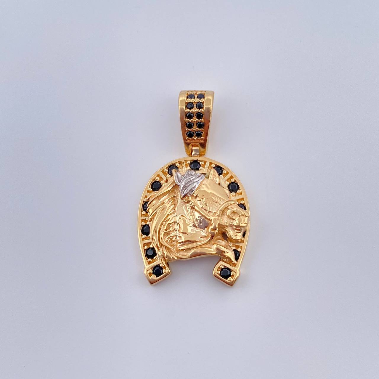 Dije Herradura Caballo 4.5gr / 1 in / Dos Oros Amarillo Blanco 18K %