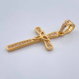 Dije Cruz Triangulo 1.8gr / 1 1/4 in / Oro Amarillo 18K %