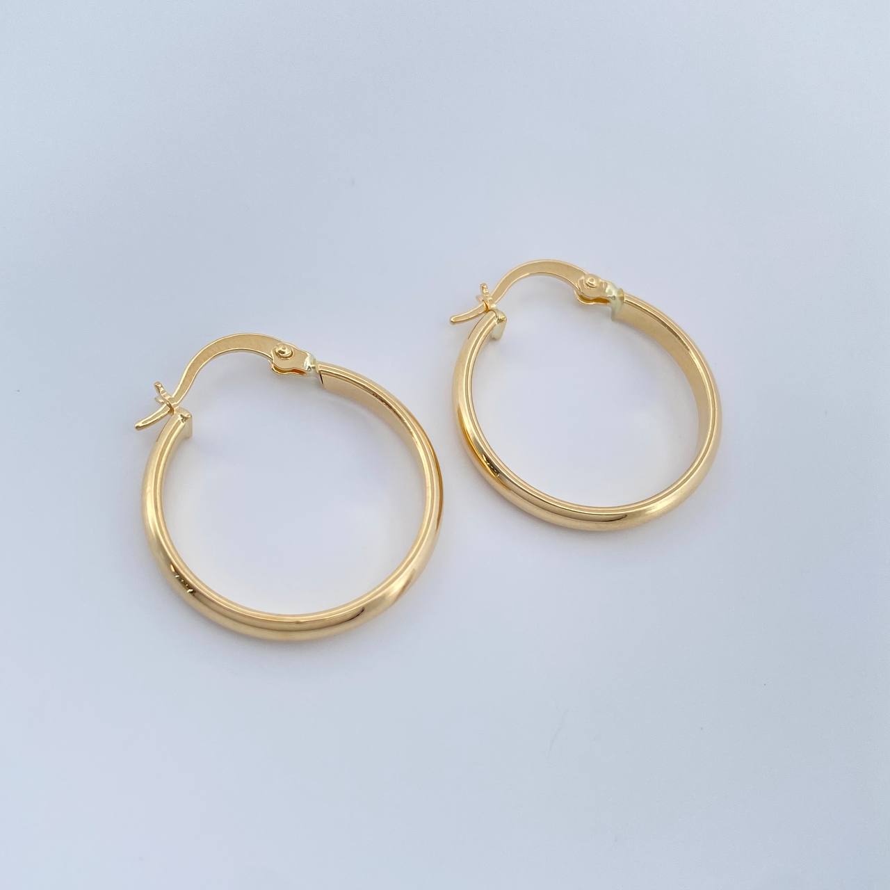 Candongas Nati 1.45gr / 1 in / Oro Amarillo 18K %