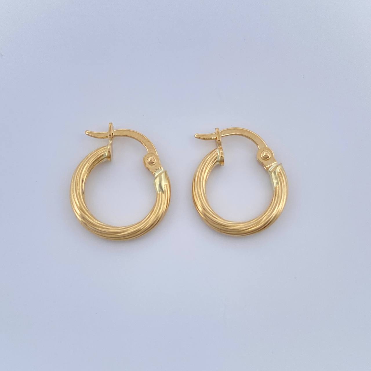 Candongas Lore 0.95gr / 1/2 in / Oro Amarillo 18K %