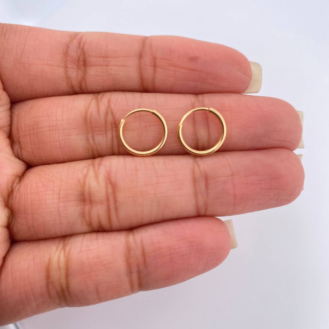 Smooth Hoop Earrings 0.55gr / 1/2 in / Yellow Gold 18K %