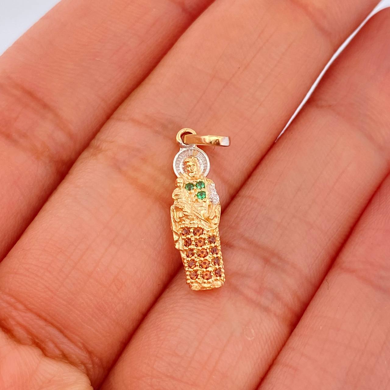 Dije San Jose 1.15gr / 1 in / Dos Oros Amarillo Blanco 18K %