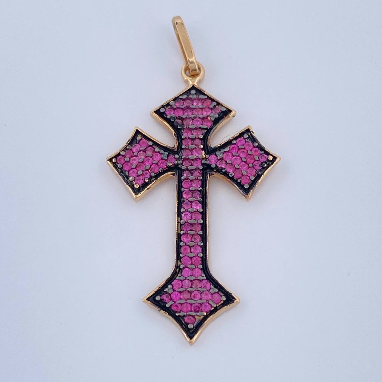 Dije Cruz Gotica 2.45gr / 1 1/2 in / Dos Oros Negro Amarillo 18K %