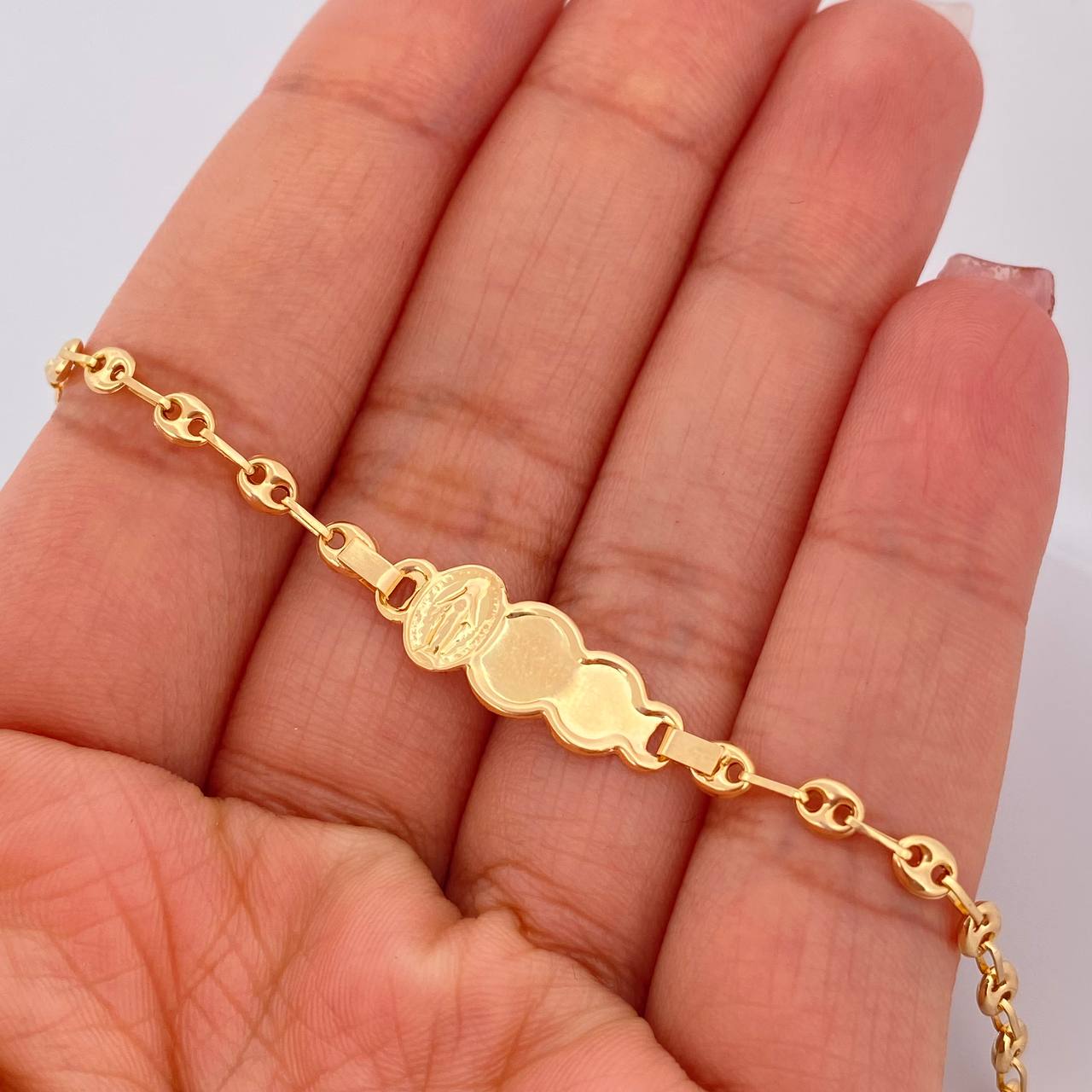 Pulso Bebé GC Placa Nube 1.9gr / 6 in / 1.55mm Oro Amarillo 18K &