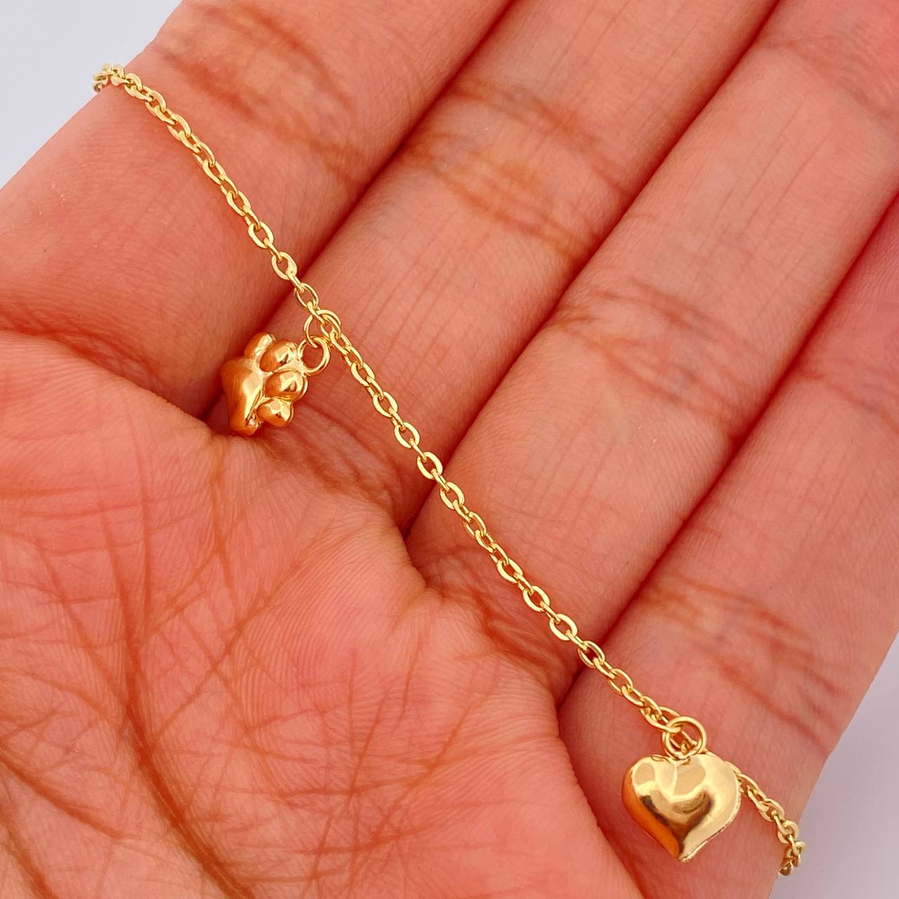 Tobillera Aro Seguido Figuras 3.7gr / 10 1/4 in / 2mm Oro Amarillo 18K &