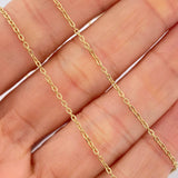 Cadena Escapulario Aro Seguido 4.05gr / 18 1/4 in / 1.5mm Oro Amarillo 18K &