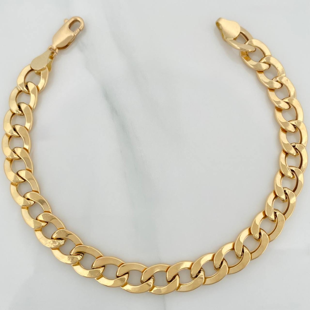 Pulso Cubano 11gr / 8 3/4 in / 8mm Oro Amarillo +1 18K $