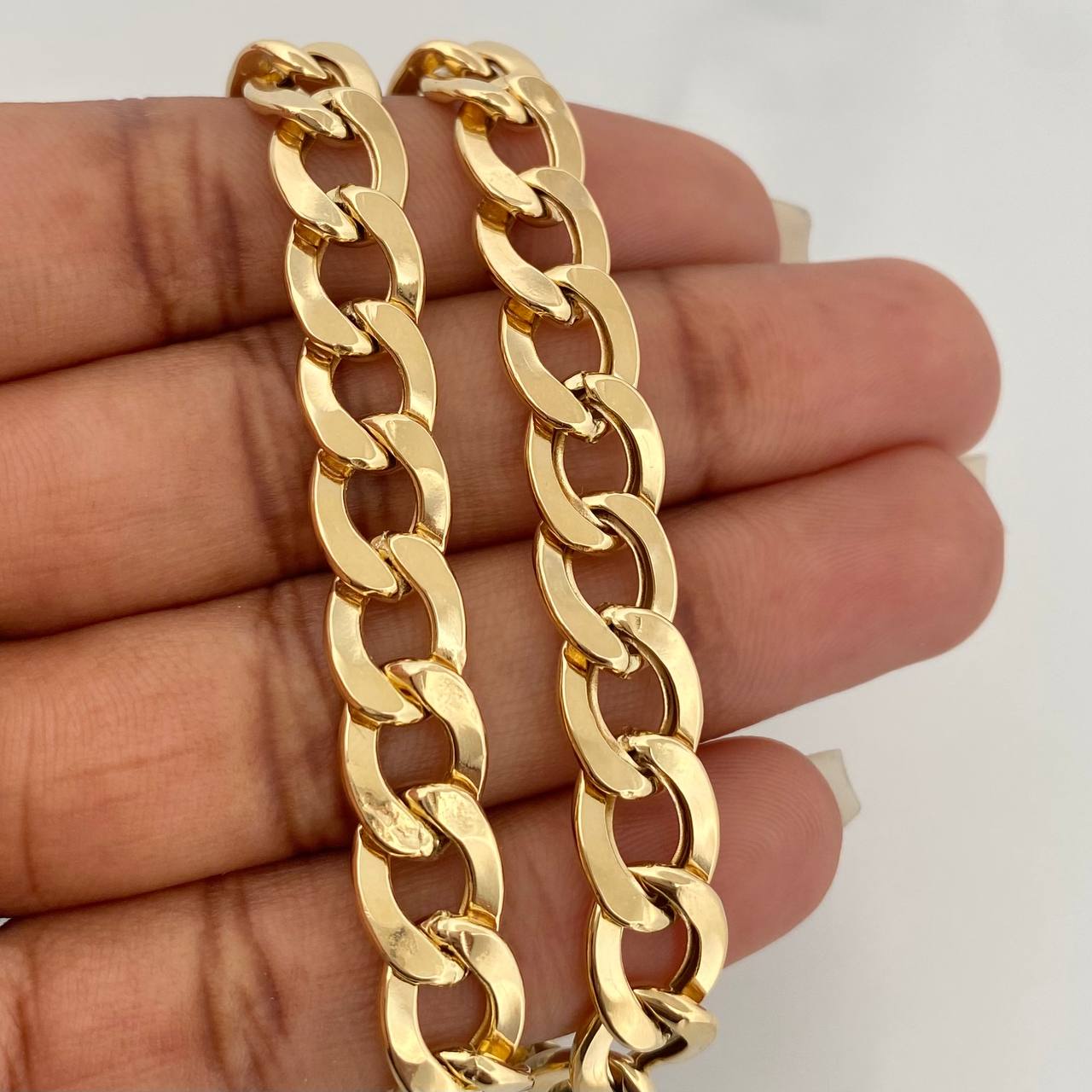 Pulso Cubano 11gr / 8 3/4 in / 8mm Oro Amarillo +1 18K $