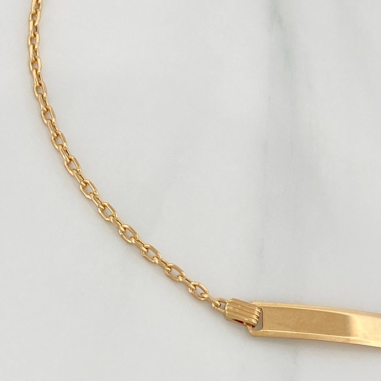 Pulso Placa Aro Aeguido 1.65gr / 7 in / 1mm Oro Amarillo +3 18K $