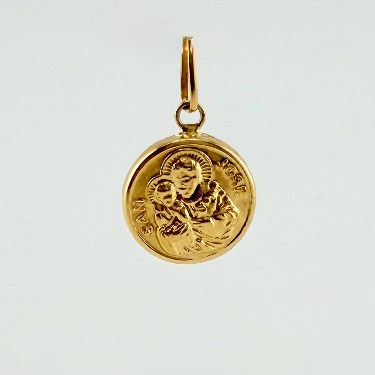 Dije San Jose 0.7gr / 3/4 in / Oro Amarillo 18K *