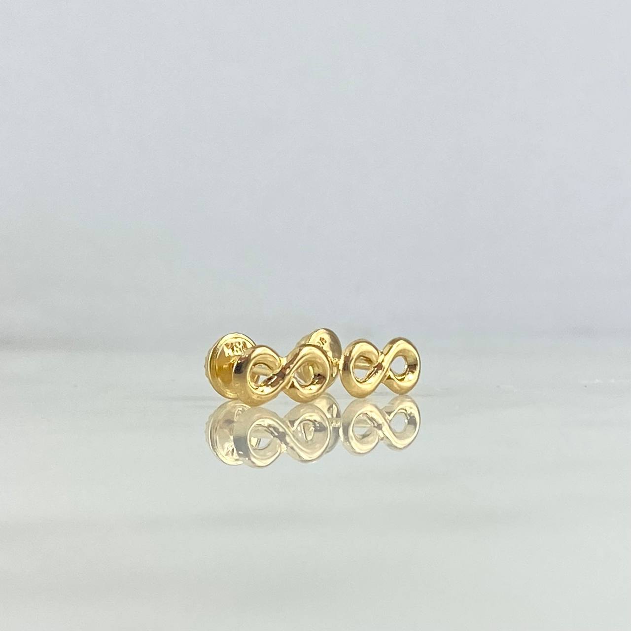 Infinite Stud Earrings 0.65gr / 18K Gold