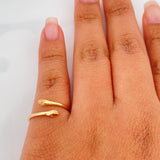 Anillo Abrazo 1.35 g / T6 3/4 Oro Amarillo 18K