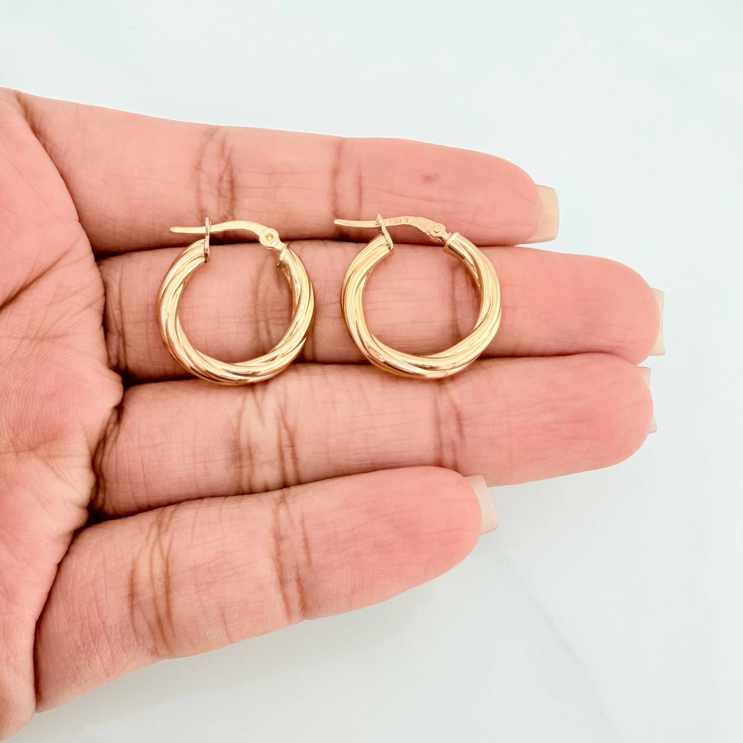 Candongas Mary 2.2 g / 3/4 in Oro Amarillo 18K