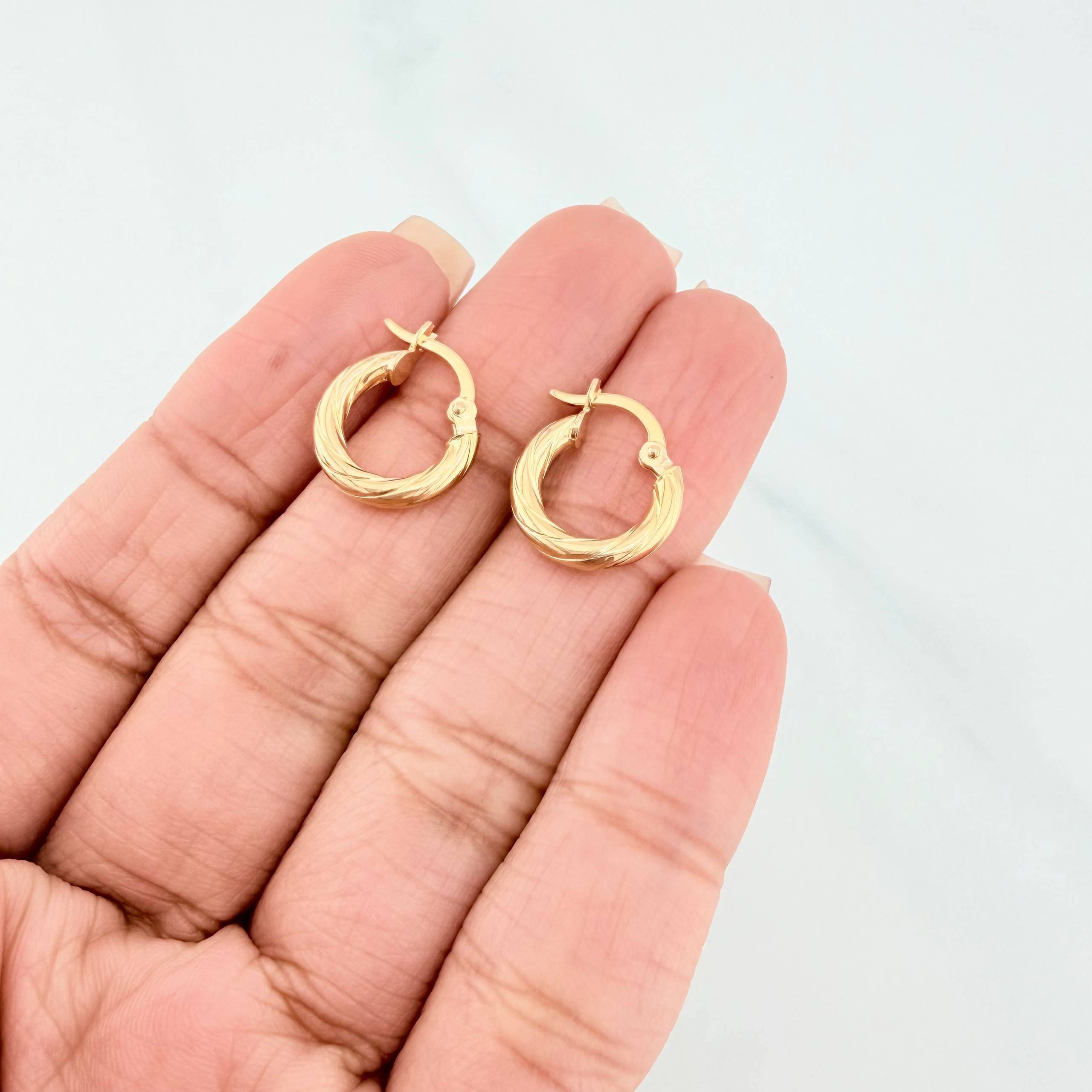 Candongas Mary 1.25 g / 1/2 in Oro Amarillo 18K
