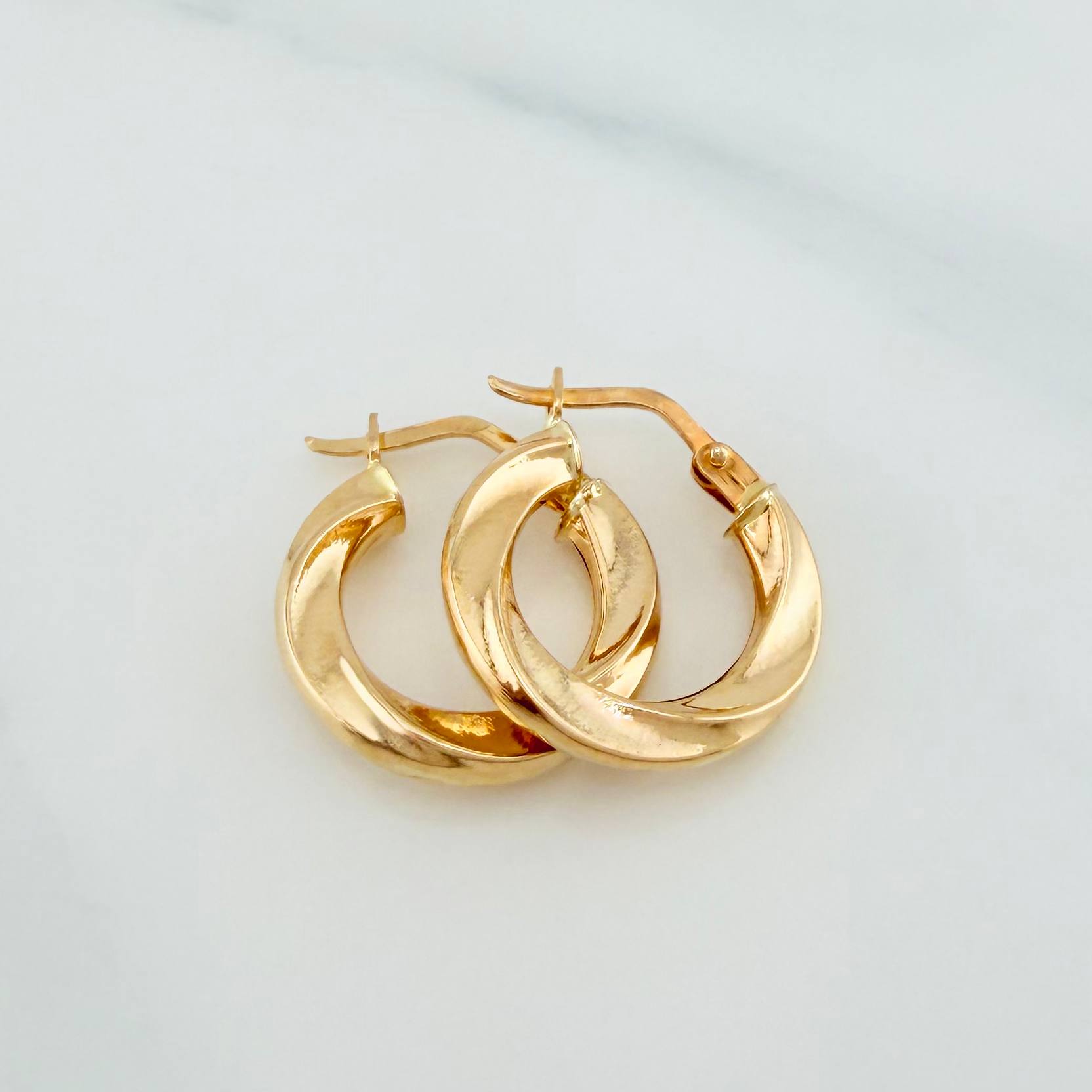 Candongas Martina 1.8 g / 1/2 in Oro Amarillo 18K